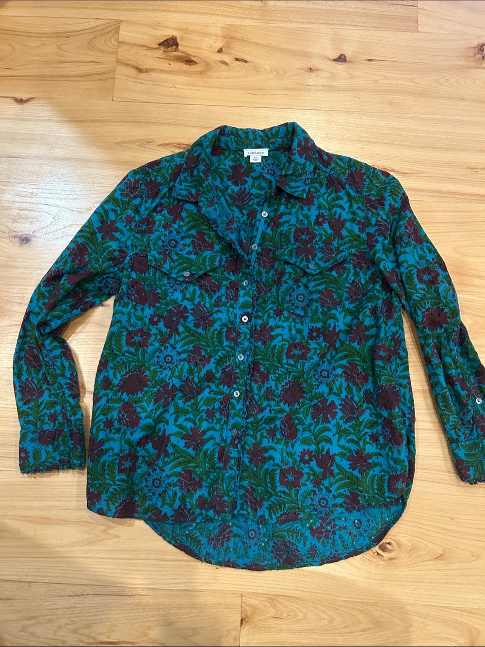 Sundance women's floral eyelet button-Up blouse - Teal & Burgandy